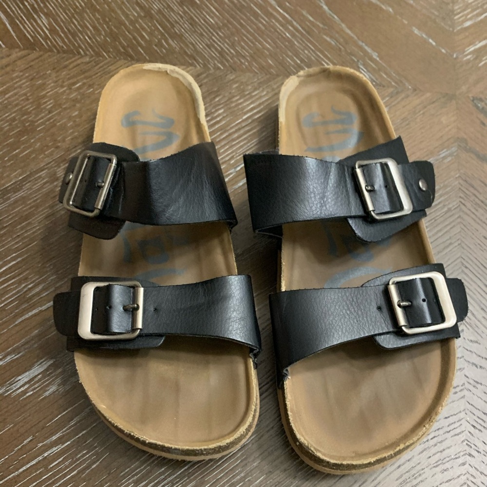 Mad Love black buckle sandals Size 6